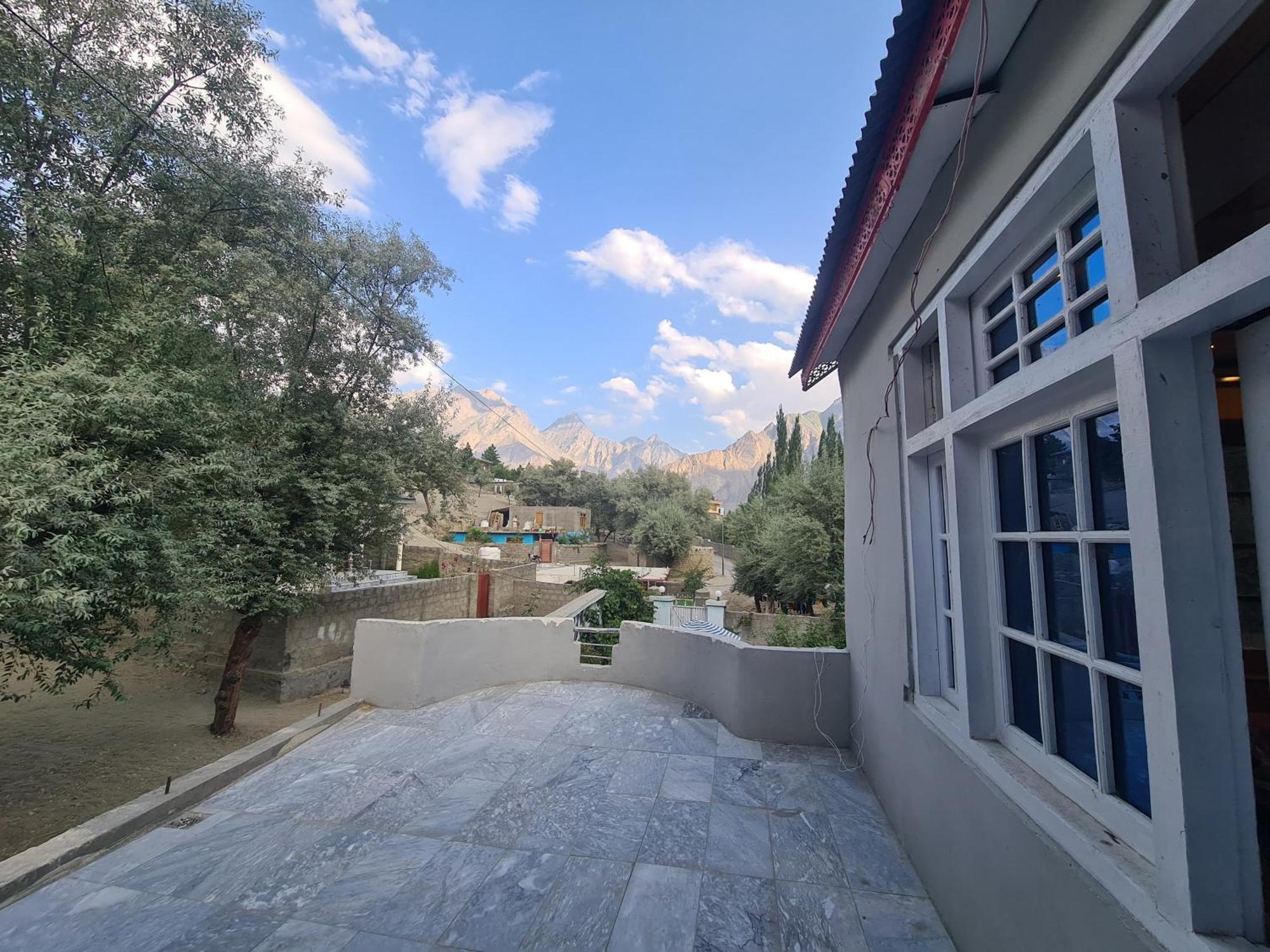 Rus Olive Lodge Skardu Room photo