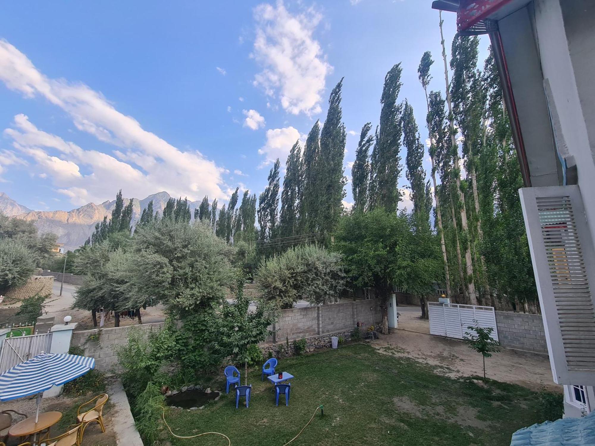 Rus Olive Lodge Skardu Room photo